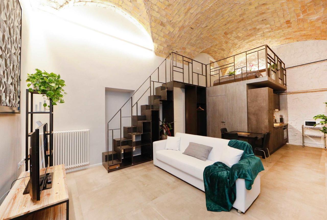 Post Industrial Loft Trastevere - Top Collection Рим Экстерьер фото