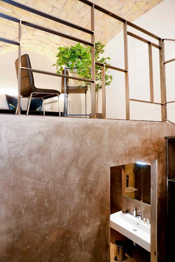 Post Industrial Loft Trastevere - Top Collection Рим Экстерьер фото
