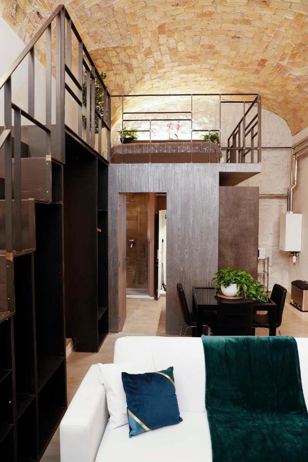 Post Industrial Loft Trastevere - Top Collection Рим Экстерьер фото