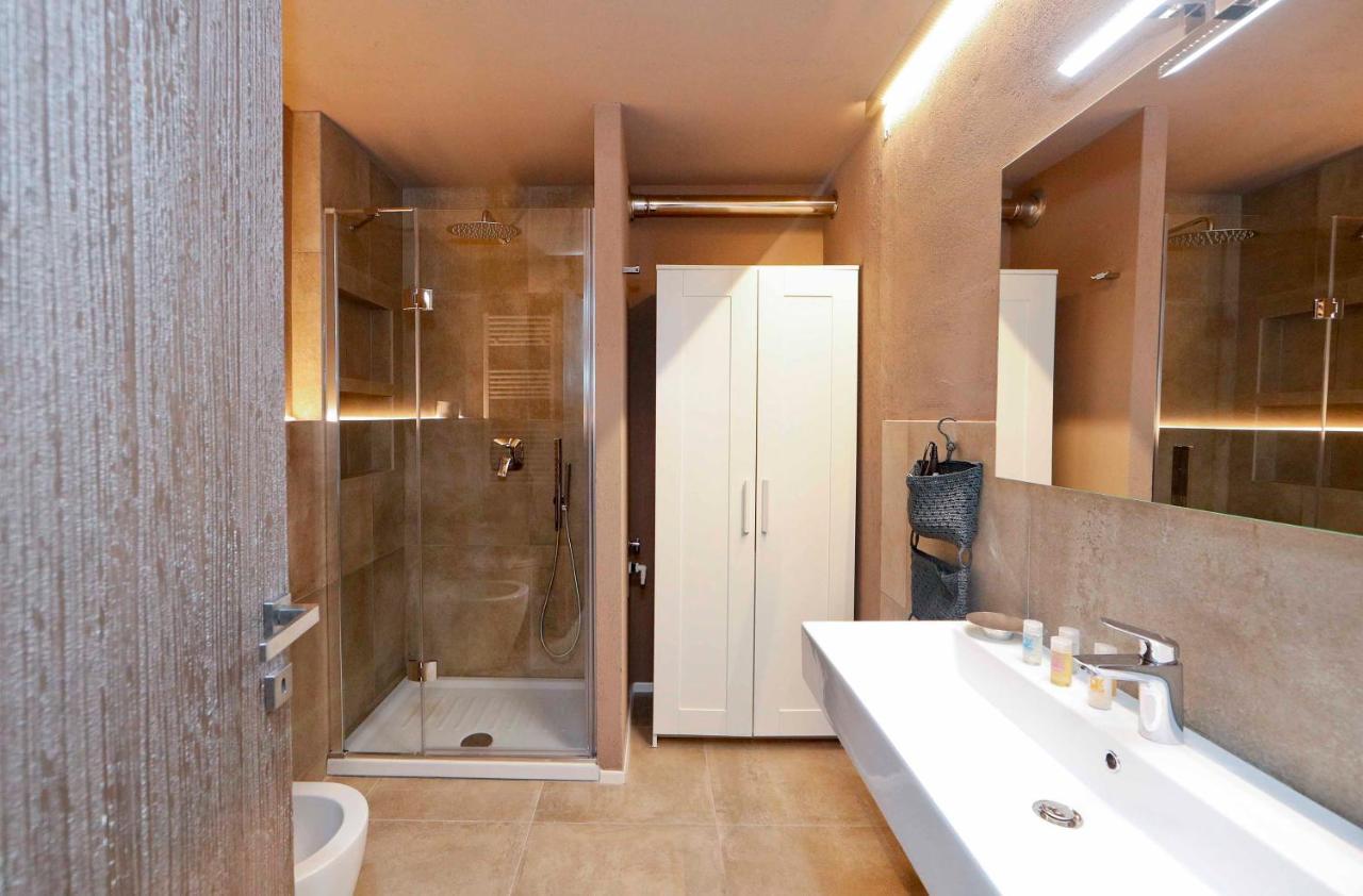 Post Industrial Loft Trastevere - Top Collection Рим Экстерьер фото